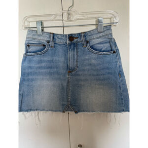 Women's BDG Denim miniskirt, Size XS, Blue frayed hem distressed zip fly